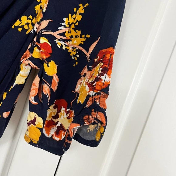 NEW Isabel Maternity Floral Knee-length Dress - Picture 3 of 7